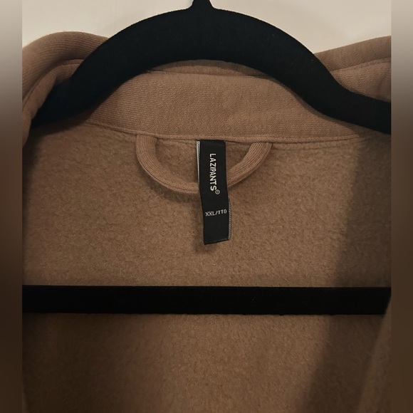 Lazypants Shacket - Picture 3 of 3